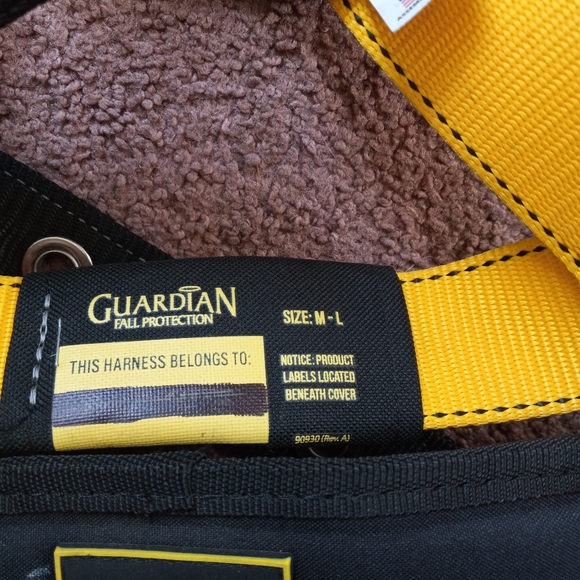 Fall arrest harness - Picture 4 of 6